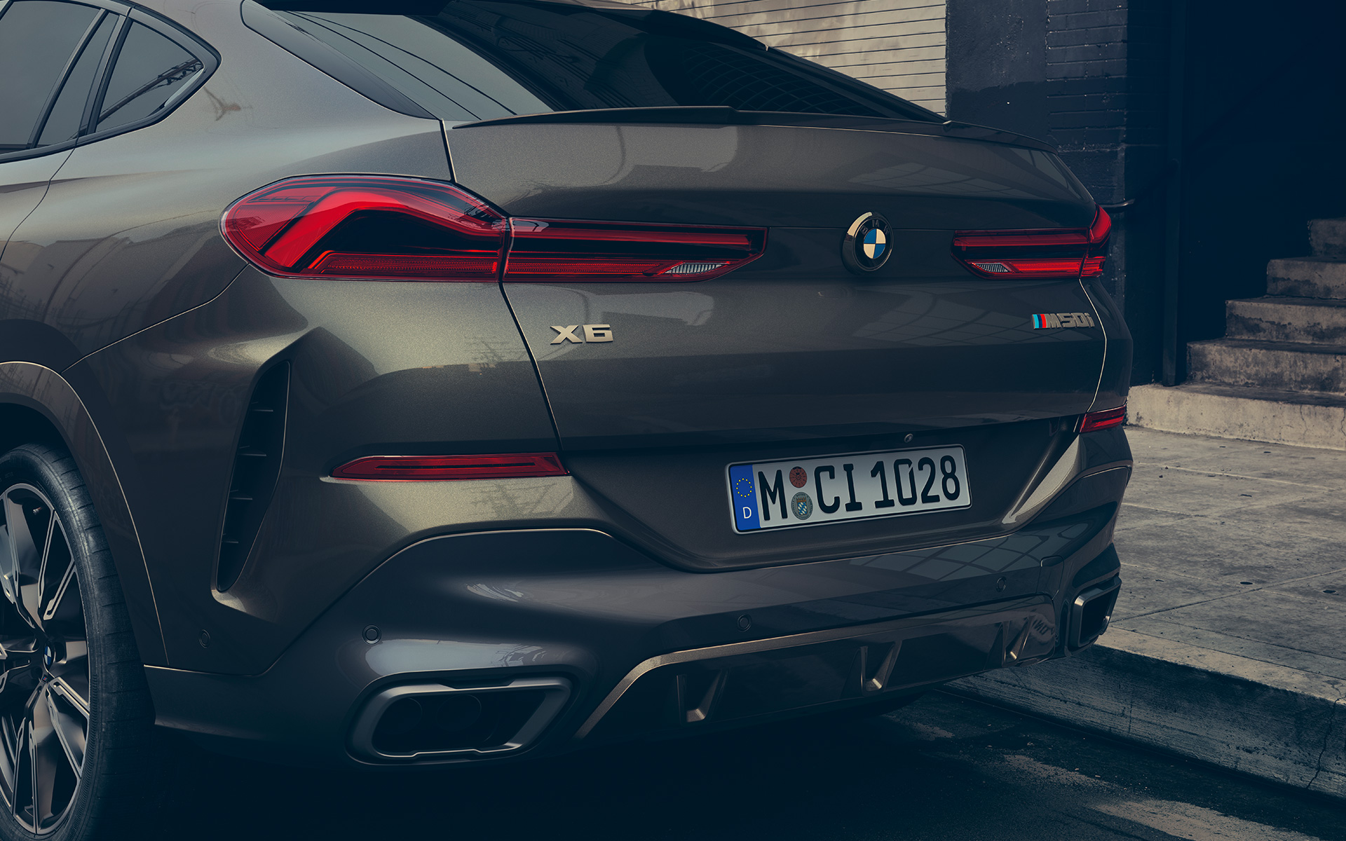 Close-up of the BMW X6 M50i rear G06 2018 SUV